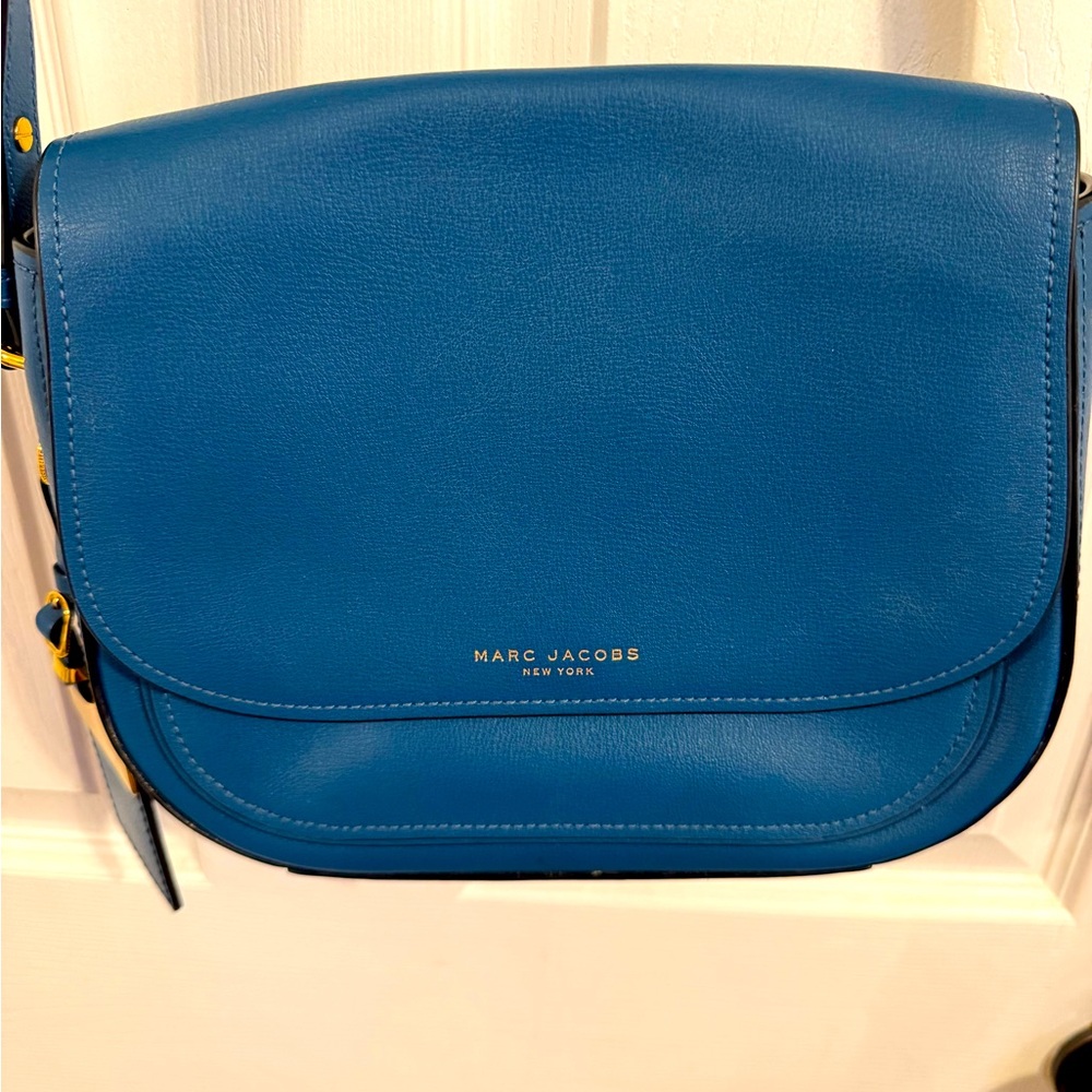 Marc Jacob’s crossbody teal blue